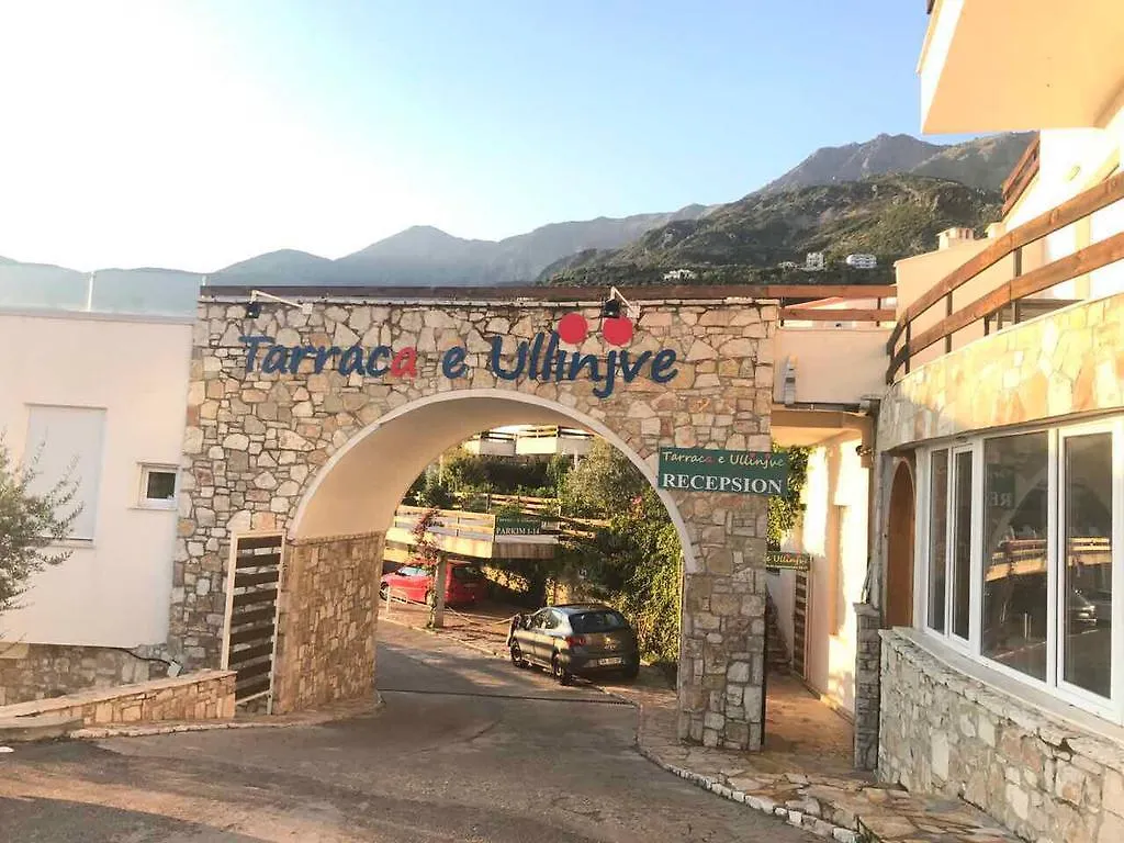 Newly Renovated Apartment Olive Dhërmi